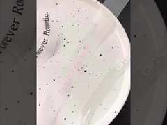 ধূসর স্বচ্ছ রিবন