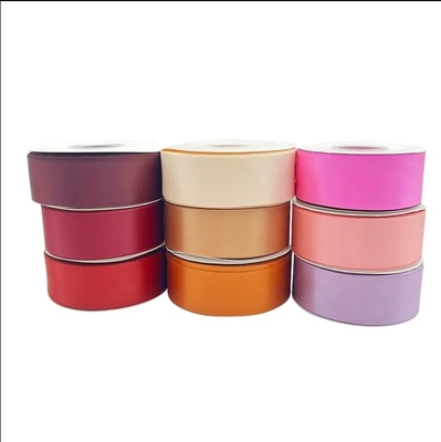 কেনা কারখানার পাইকারি কাস্টম ডাবল ফেসেড স্যাটিন রোল রোল রোল উপহারের সাথে কাস্টম লোগো মুদ্রণ করুন অনলাইনে উৎপাদন