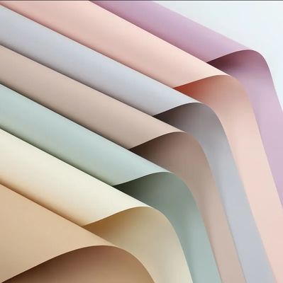 কেনা স্বচ্ছ জলরোধী ফুলের ফুলের ফুলের গুঁড়া আবরণ কাগজ কাস্টমাইজড কোরিয়ান প্যাকেজিং অনলাইনে উৎপাদন