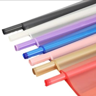 ভালো দাম ২০২৪ কোরিয়ান প্লাস্টিকের জলরোধী ফুলের ফুলের ফুলের প্যাকেজ প্যাকেজ আকার ২০X২০X৫ সেমি অনলাইন