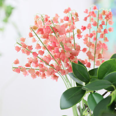 কেনা সিমুলেটেড ফুল নরম রাবার গ্রামাঞ্চলের ছোট ঝুলন্ত ঘণ্টা, উপত্যকার লিলি ছোট তোড়া, নকল ফুল, বাতাসের ঘন্টাধ্বনি ফুল, বিবাহের ফটোগ্রাফি প্রোপেল অনলাইনে উৎপাদন