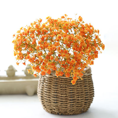 কেনা কৃত্রিম ফুল, সিল্ক ফুল, অ্যাস্টার, ফুলের তোড়া, ঘর সাজানো, বিবাহের ব্যবস্থা, হাতে রাখা ফুলের তোড়া, দৃশ্য, ফরাসি ফটোগ্রাফি অনলাইনে উৎপাদন