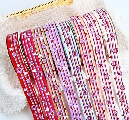 কেনা রিবড লাভ রিবন কেক বক্স রঙিন ফুলের তোড়া উপহার প্যাকেজিং বিবাহের সজ্জা ক্যান্ডি বক্স রঙিন রিবন অনলাইনে উৎপাদন