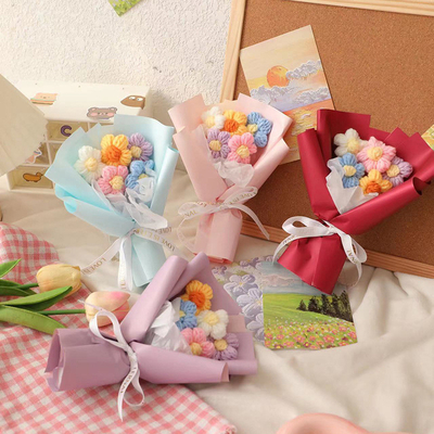 ভালো দাম হস্তনির্মিত Puff Stitch Mini Knit Bouquet Cute Yarn Flower Gift for Her Bestie's Birthday/Valentine's Day (তার প্রিয়জনের জন্মদিন/ভ্যালেন্টাইনস ডে'র জন্য) অনলাইন