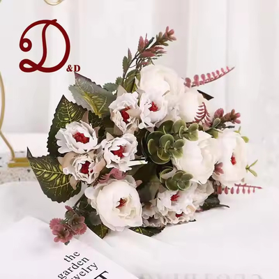 ভালো দাম পাইকারি উচ্চ মানের প্রাকৃতিক মত পিয়নি গ্লোভ কৃত্রিম ফুলের গুচ্ছ বিবাহের অনুকরণীয় গোলাপ ফুল উদ্ভিদ প্রসাধন জন্য অনলাইন