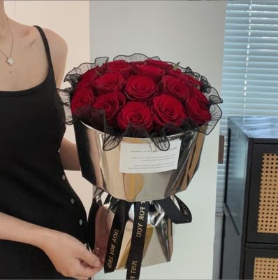 ভালো দাম ঘন জলরোধী রৌপ্য প্যাকেজিং কাগজ মডেল এবং আয়না কাগজ জন্য প্রতিফলিত অনলাইন