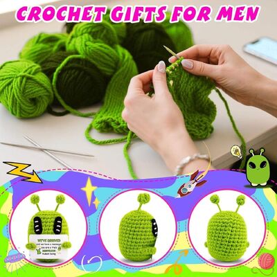 ভালো দাম Handmade Knit Positive Extraterrestrial Martian Doll Birthday Classmate Fathers Graduation Gifts Crochet Doll অনলাইন